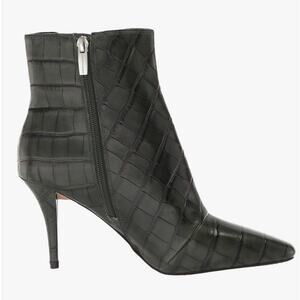 Vince Camuto Women's Footwear Ambind Ankle Boot Deep Green Size 5m